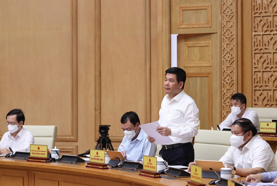  Bộ trưởng Bộ Công Thương Nguyễn Hồng Diên phát biểu. (Ảnh: Dương Giang/TTXVN)