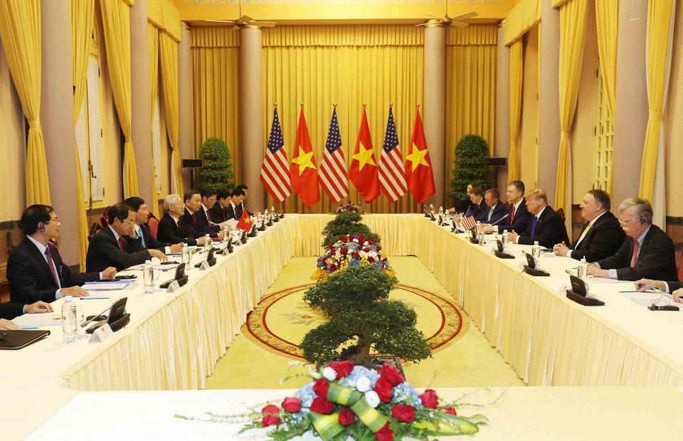 Tổng Bí thư, Chủ tịch nước Nguyễn Phú Trọng tiếp Tổng thống Hoa Kỳ Donald Trump. (Ảnh: Trí Dũng/TTXVN)