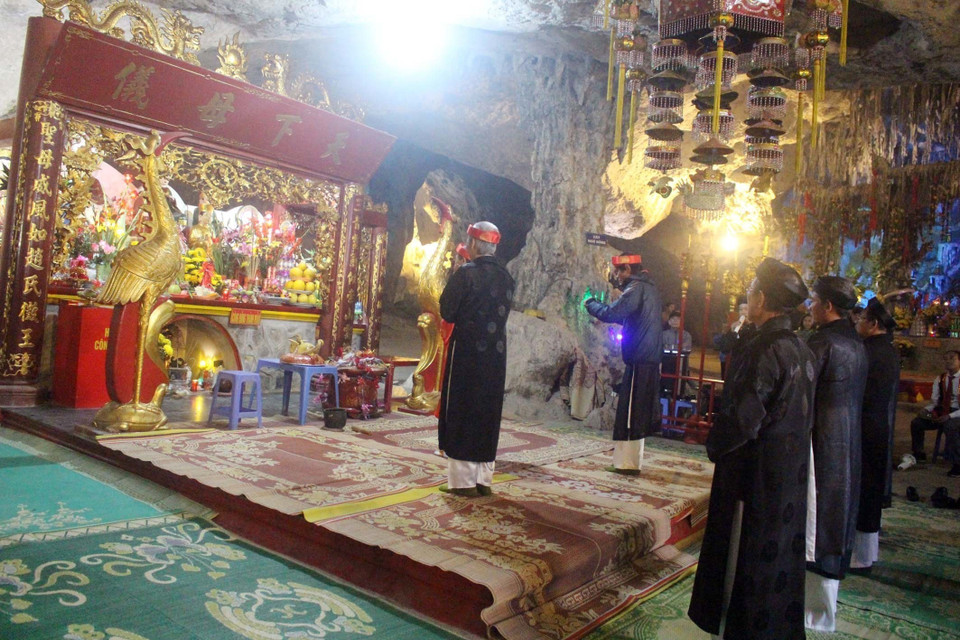 Hoạt động tế lễ trong ngày hội chùa Tam Thanh (15 tháng Giêng) năm 2023. (Ảnh: TTXVN phát)