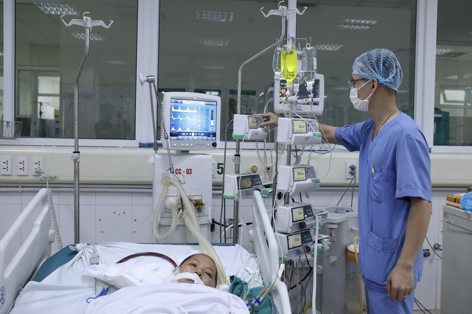  Bệnh nhân được chẩn đoán mắc cúm A trên nền suy tủy. (Ảnh: Minh Quyết/TTXVN)