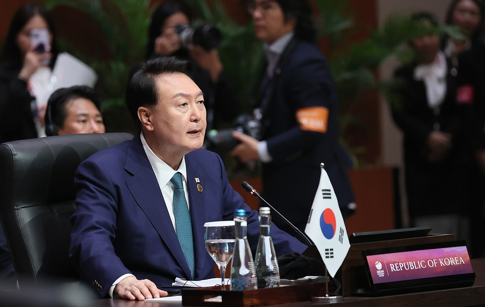 Tổng thống Hàn Quốc Yoon Suk Yeol phát biểu tại Hội nghị Cấp cao ASEAN-Hàn Quốc lần thứ 24. (Ảnh: Dương Giang/TTXVN)