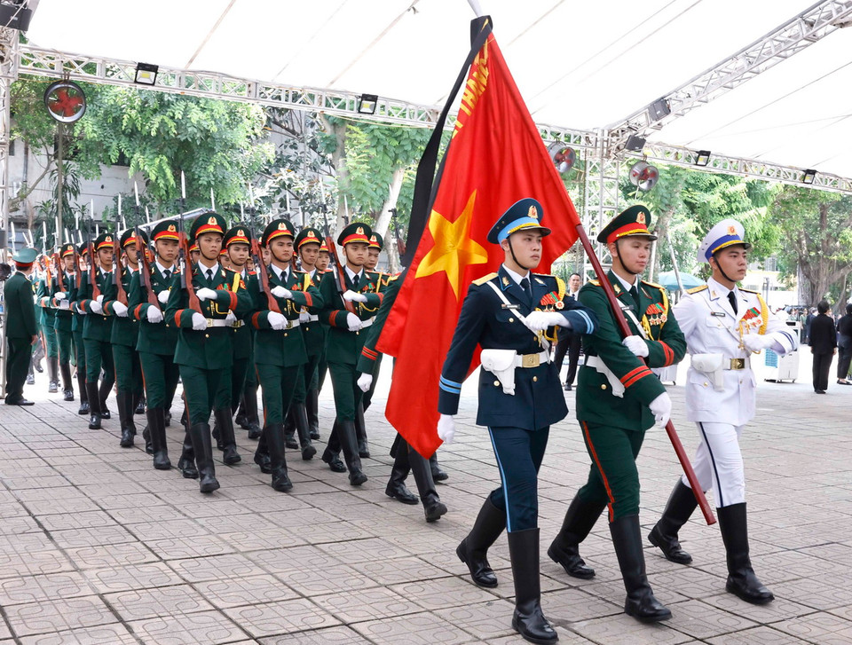 Công tác chuẩn bị cho Lễ truy điệu và đưa tang Tổng Bí thư Nguyễn Phú Trọng. (Ảnh: TTXVN)