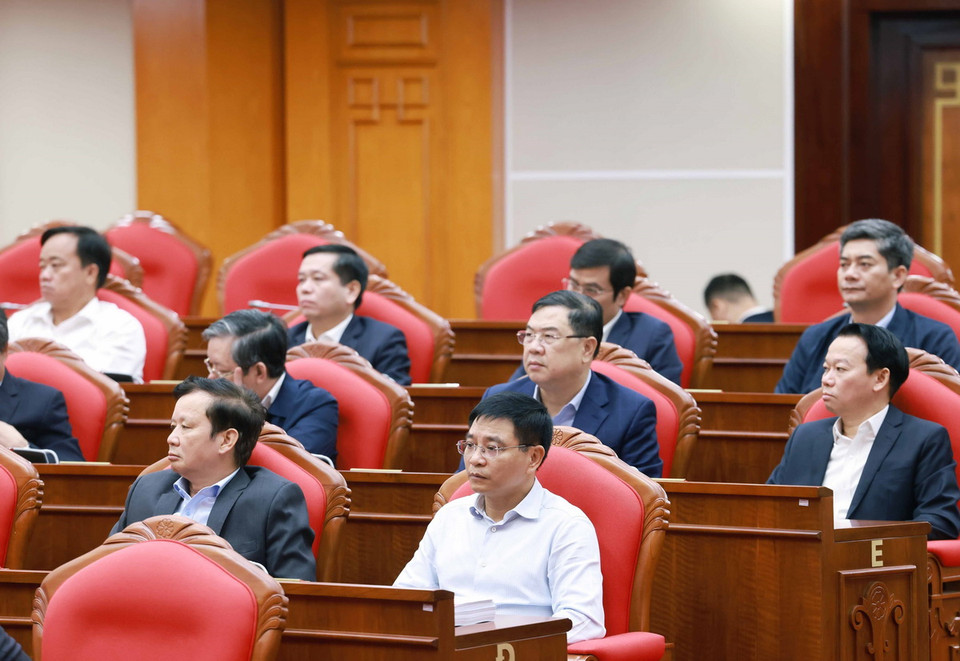 Các đại biểu dự Hội nghị Ban Chấp hành Trung ương Đảng khoá XIII, ngày 25/11. (Ảnh: Thống Nhất/TTXVN)