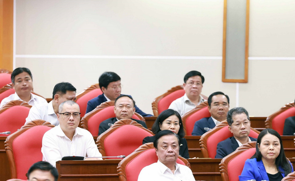 Các đại biểu dự Hội nghị Ban Chấp hành Trung ương Đảng khoá XIII, ngày 25/11. (Ảnh: Thống Nhất/TTXVN)