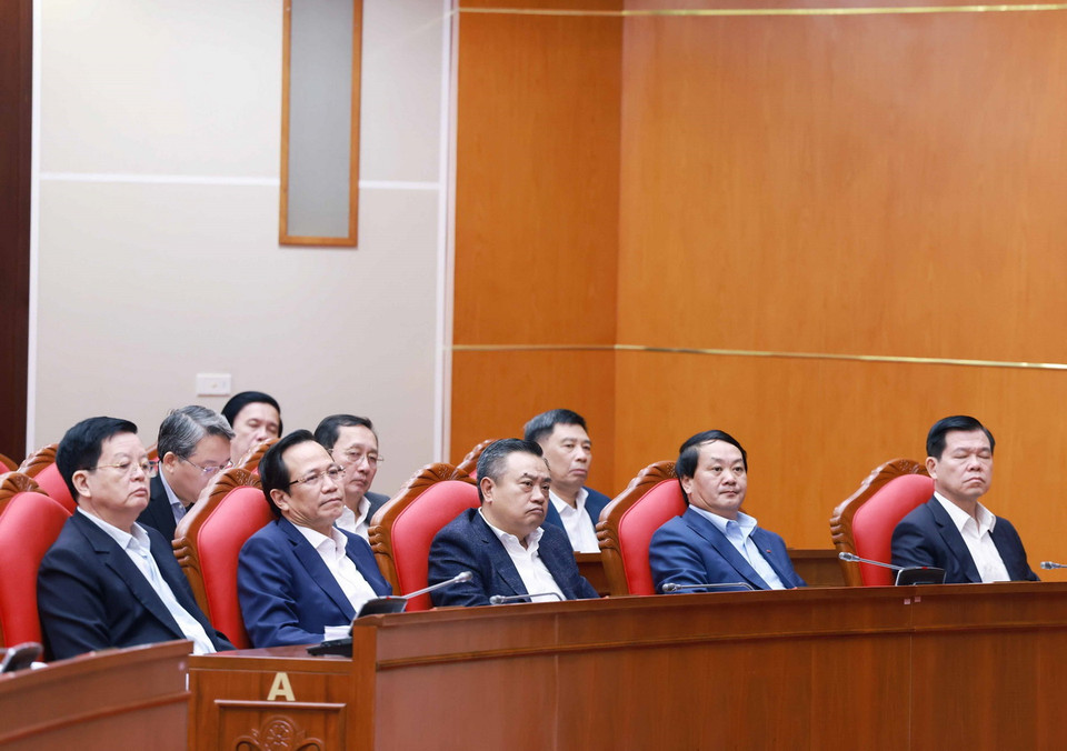 Các đại biểu dự Hội nghị Ban Chấp hành Trung ương Đảng khoá XIII, ngày 25/11. (Ảnh: Thống Nhất/TTXVN)