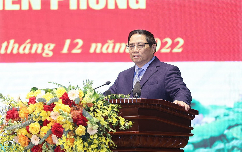 Thủ tướng Phạm Minh Chính phát biểu tại buổi làm việc với Bộ Tư lệnh Bộ đội Biên phòng. (Ảnh: Dương Giang/TTXVN)