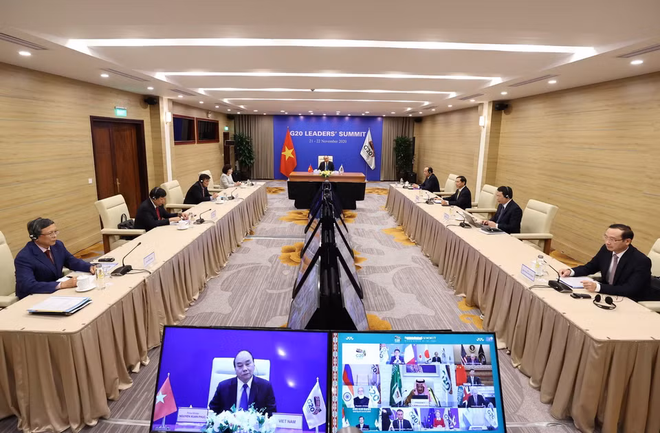 Thủ tướng Nguyễn Xuân Phúc tham dự Hội nghị thượng đỉnh nhóm các nền kinh tế phát triển và mới nổi hàng đầu thế giới-G20. (Ảnh: Thống Nhất/TTXVN)
