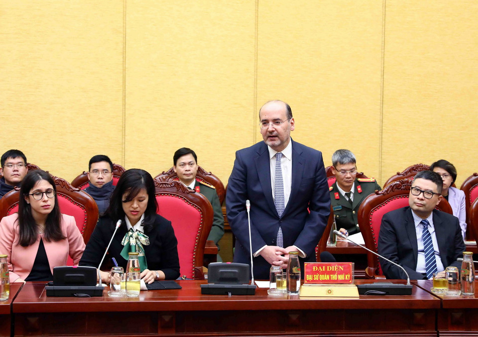 Đại sứ Đặc mệnh toàn quyền Thổ Nhĩ Kỳ tại Việt Nam Haldun Tekneci phát biểu. (Ảnh: Phạm Kiên/TTXVN)