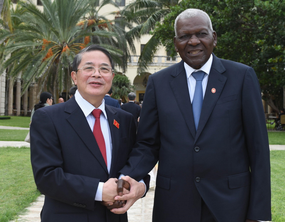 Phó Chủ tịch Quốc hội Nguyễn Đức Hải với Chủ tịch Quốc hội Cuba Esteban Lazo Hernández. (Ảnh: Việt Hùng/TTXVN)