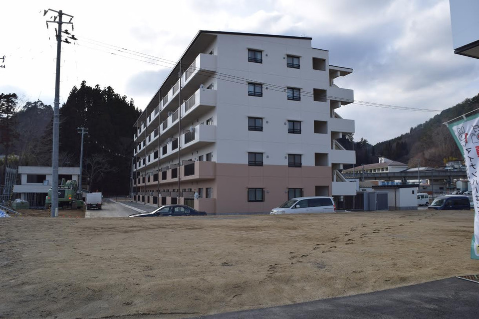 Một trong những tòa nhà hiếm hoi tại thị trấn Miyako đứng vững trong thảm họa sóng thần 2011.