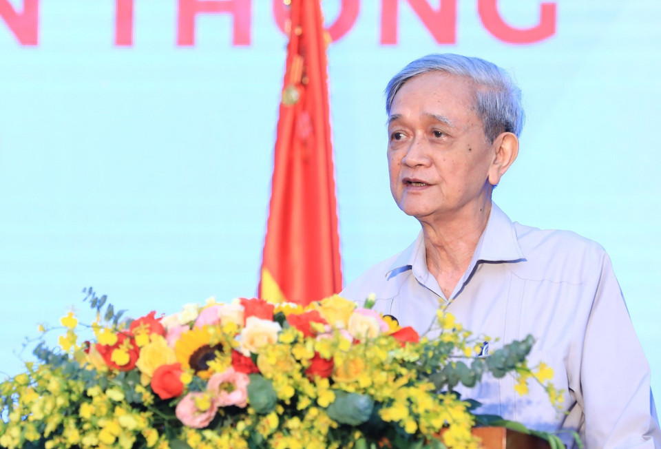 Nguyên Ủy viên Trung ương Đảng, nguyên Tổng giám đốc TTXVN Hồ Tiến Nghị phát biểu tại buổi Lễ kỷ niệm 75 năm Ngày thành lập Thông tấn xã Việt Nam (15/9/1945-15/9/2020). (Ảnh: Thành Đạt/TTXVN)