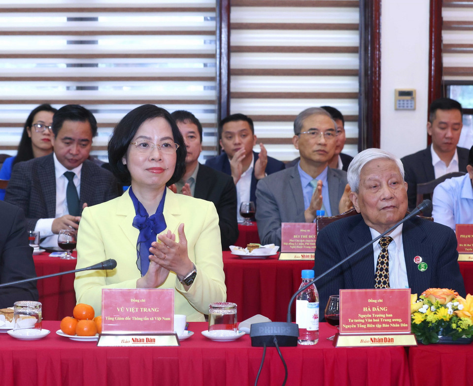 Bà Vũ Việt Trang (bên trái), Tổng Giám đốc Thông tấn xã Việt Nam dự Hội nghị. (Ảnh: Phương Hoa/TTXVN)