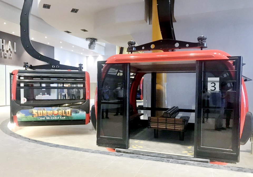  Cabin cáp treo Cát Hải-Phù Long là một trong những công trình kỷ niệm 65 năm Ngày giải phóng Hải Phòng. (Ảnh: TTXVN phát