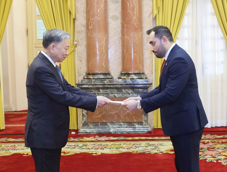 Chủ tịch nước Tô Lâm tiếp nhận Quốc thư của Đại sứ Nicaragua Mario José Armengol Campos. (Ảnh: Nhan Sáng/TTXVN)