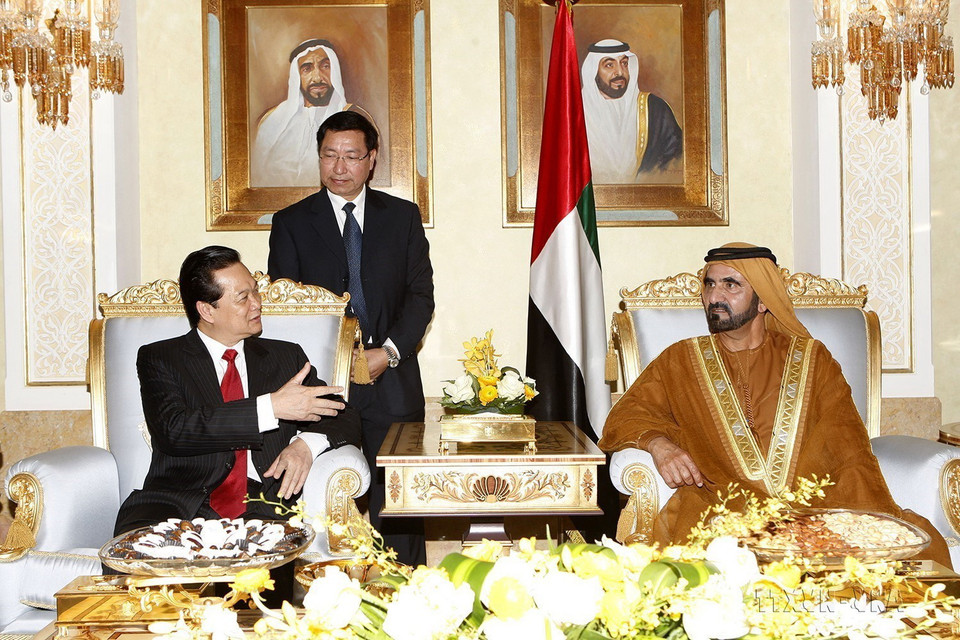 Phó Tổng thống, Thủ tướng Mohammed Bin Rashid Al Maktoum Maktoum tiếp Thủ tướng Nguyễn Tấn Dũng thăm chính thức UAE, ngày 15/2/2009. (Ảnh: Đức Tám/TTXVN)