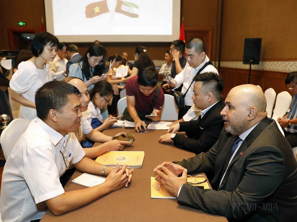 Diễn đàn Doanh nghiệp Việt Nam-UAE thu hút sự tham gia của đại diện hàng trăm doanh nghiệp hai nước, diễn ra tại Hà Nội, ngày 5/6/2023. (Ảnh: Lâm Khánh/TTXVN)