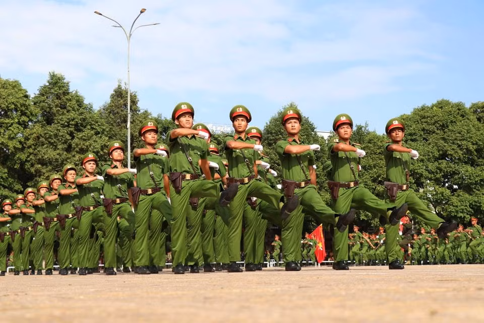 Phần thi điều lệnh của các đơn vị. (Ảnh: Tuấn Anh/TTXVN)
