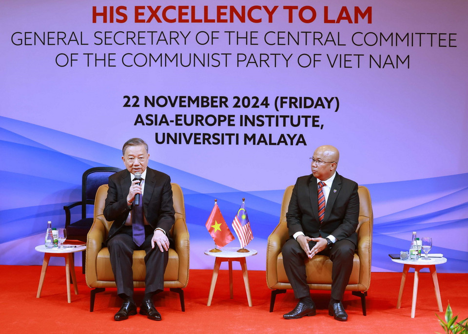 Tổng Bí thư Tô Lâm phát biểu tại Đại học Quốc gia Malaya. (Ảnh: Thống Nhất/TTXVN)