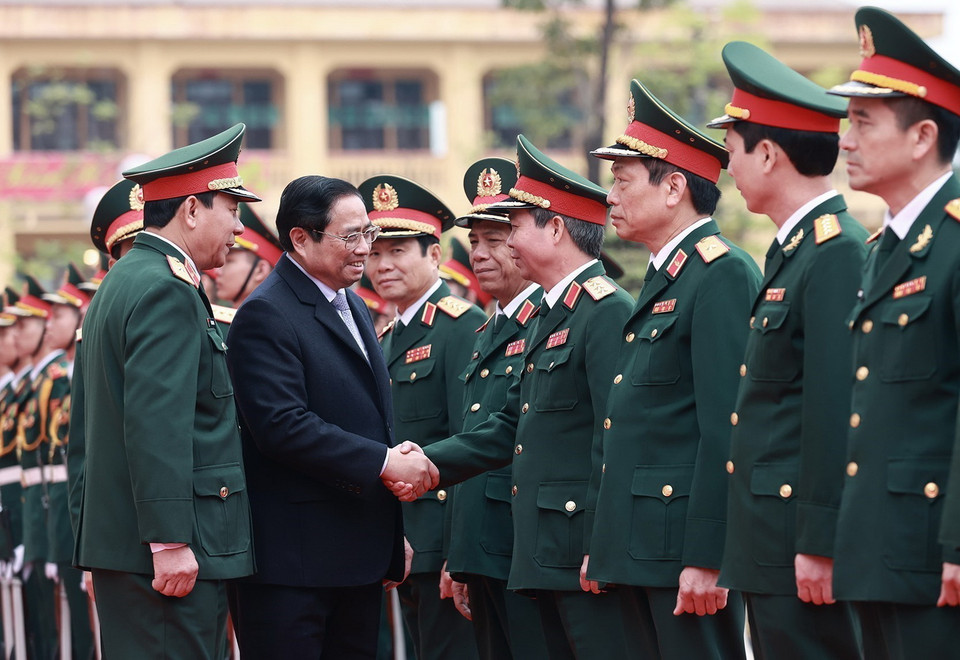 Thủ tướng Phạm Minh Chính với các đại biểu. (Ảnh: Dương Giang/TTXVN)