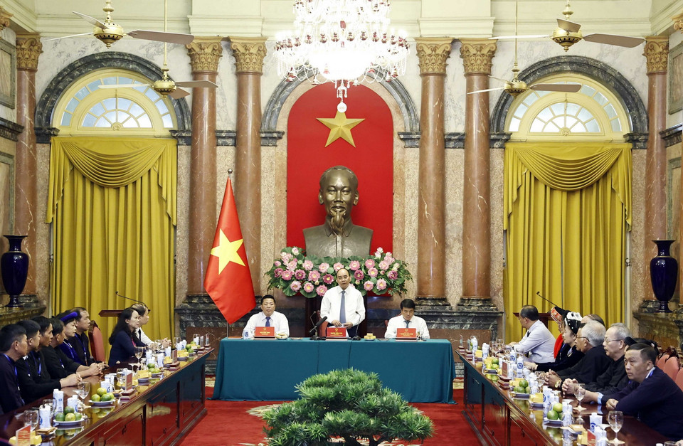 Chủ tịch nước Nguyễn Xuân Phúc phát biểu tại buổi gặp mặt. (Ảnh: Thống Nhất/TTXVN)