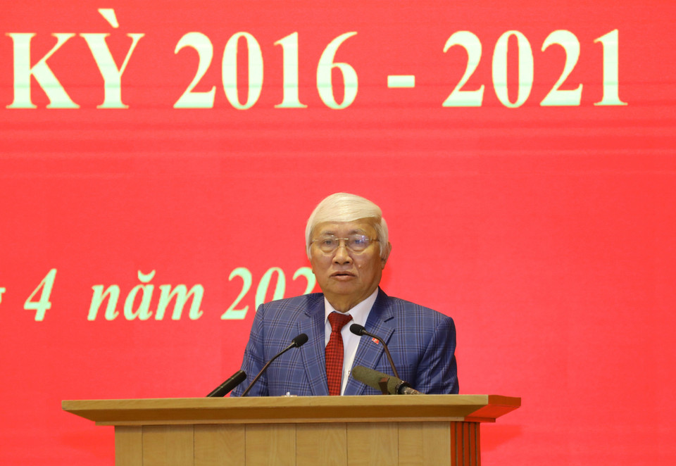 Ủy viên Hội đồng Lý luận Trung ương Phan Xuân Biên phát biểu. (Ảnh: Văn Điệp/TTXVN)