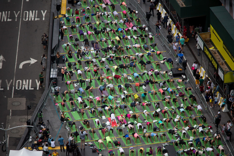 Đại hội đồng Liên hợp quốc ghi nhận những tác dụng của yoga đối với sức khỏe và tinh thần của người tập, phổ biến rộng rãi những lợi ích của việc thực hành yoga đối với sức khỏe người dân trên toàn thế giới. (Nguồn: THX/TTXVN)