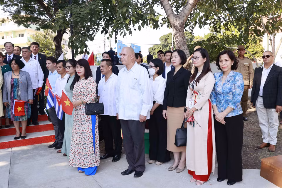 Đại biểu dự buổi lễ. (Ảnh: Doãn Tấn/TTXVN)