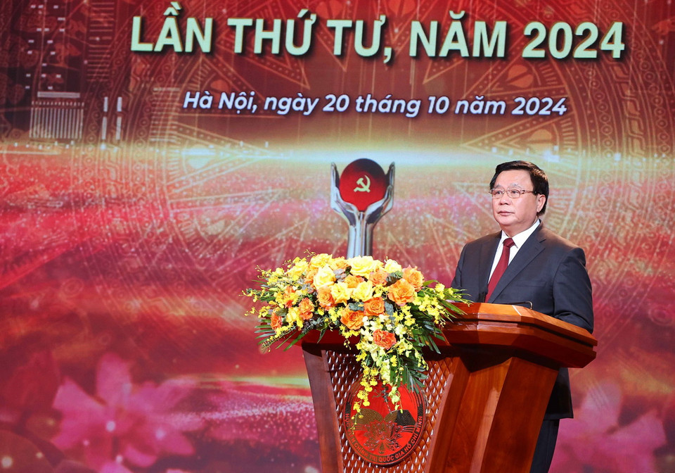 Đồng chí Nguyễn Xuân Thắng, Ủy viên Bộ Chính trị, Giám đốc Học viện Chính trị quốc gia Hồ Chí Minh, Chủ tịch Hội đồng Lý luận Trung ương, Phó Trưởng Ban Chỉ đạo 35 Trung ương, Trưởng Ban Chỉ đạo Cuộc thi phát biểu. (Ảnh: Văn Điệp/TTXVN)