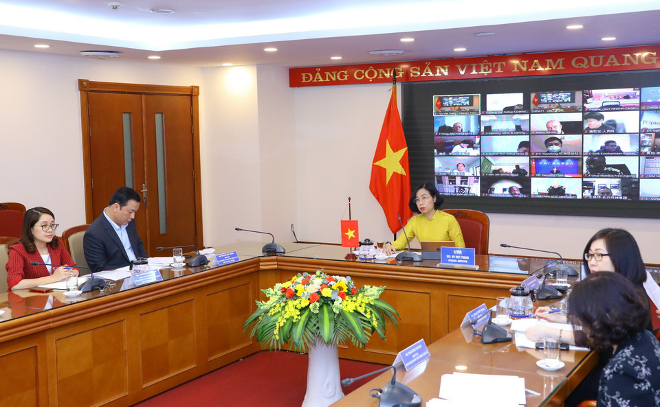 Tổng giám đốc TTXVN Vũ Việt Trang phát biểu tại Hội nghị Cấp cao Truyền thông Thế giới (WMS) lần thứ 4, tại điểm cầu Hà Nội. (Ảnh: Văn Điệp/TTXVN)