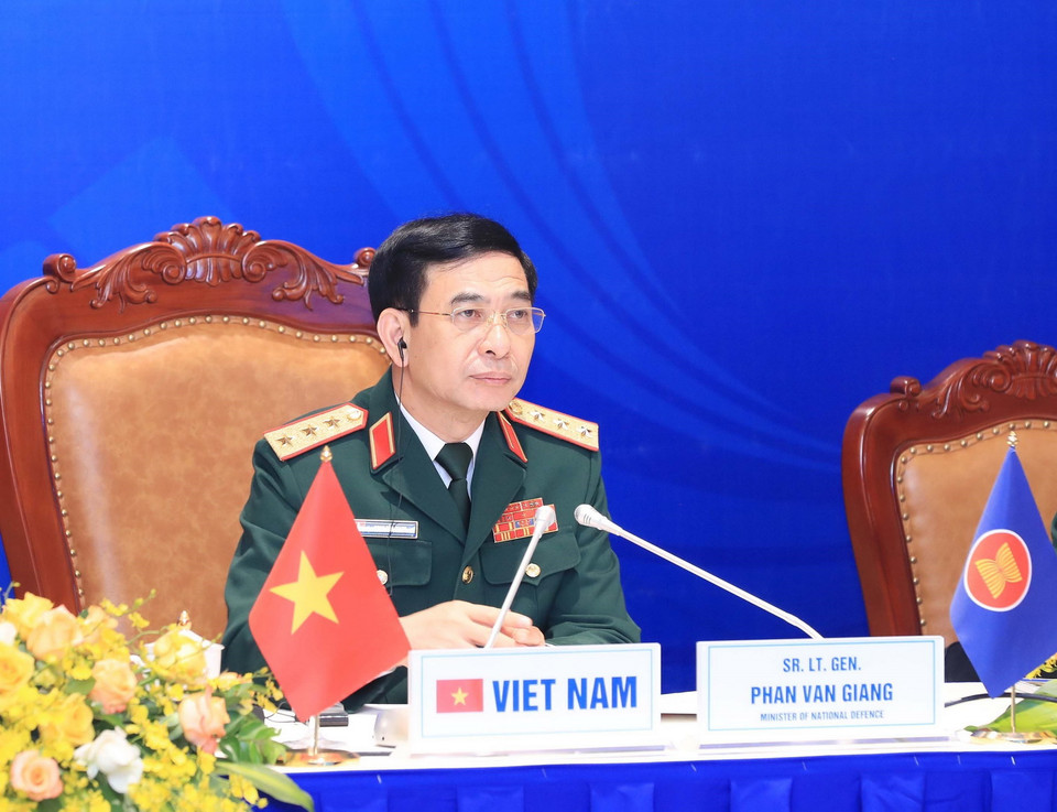 Trong ảnh: Thượng tướng Phan Văn Giang, Bộ trưởng Bộ Quốc phòng, trưởng đoàn Việt Nam dự cuộc gặp. (Ảnh: Trọng Đức/TTXVN)