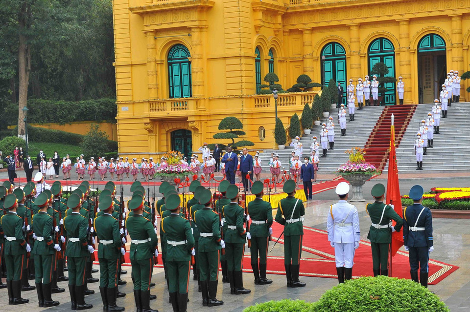 Quang cảnh Lễ đón. (Ảnh: Thống Nhất/TTXVN)