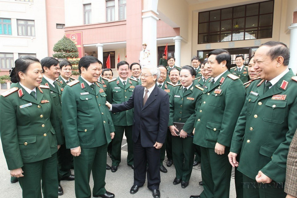 Tổng Bí thư Nguyễn Phú Trọng đến thăm, làm việc với Tổng cục Chính trị Quân đội nhân dân Việt Nam, ngày 27/3/2012. (Ảnh: Trí Dũng/TTXVN)