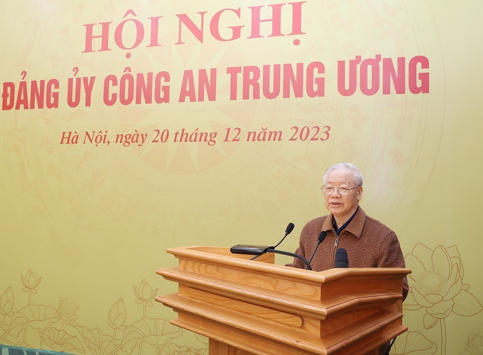 Tổng Bí thư Nguyễn Phú Trọng phát biểu chỉ đạo tại Hội nghị Đảng ủy Công an Trung ương (Hà Nội, sáng 20/12/2023). (Ảnh: Trí Dũng/TTXVN)