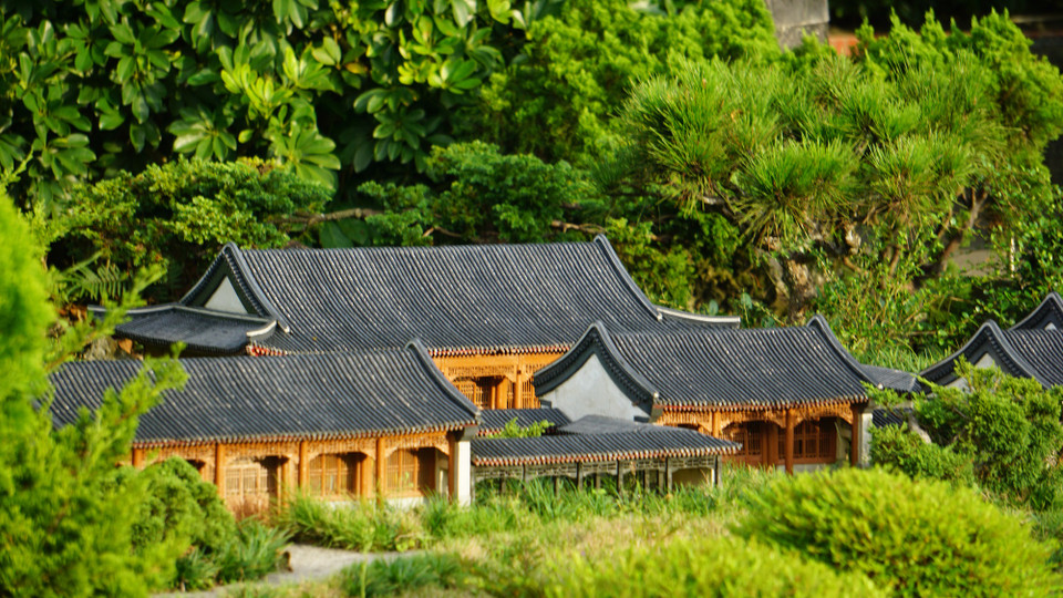 Bạn sẽ cảm nhận được không khí thanh bình của một làng quê châu Á. (Ảnh: Trần Long/Vietnam+) 