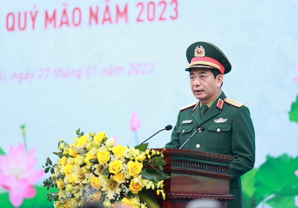 Đại tướng Phan Văn Giang, Bộ trưởng Bộ Quốc phòng phát biểu tại Lễ phát động Tết trồng cây đời đời nhớ ơn Bác Hồ. (Ảnh: Dương Giang/TTXVN)