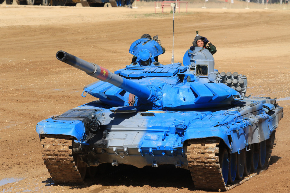 Kíp xe số 2 gồm: Thiếu tá Vũ Bá Trọng, Trưởng xe; Trung úy QNCN Lê Quang Hiệp, pháo thủ; Trung úy QNCN Đào Bá Tư, lái xe