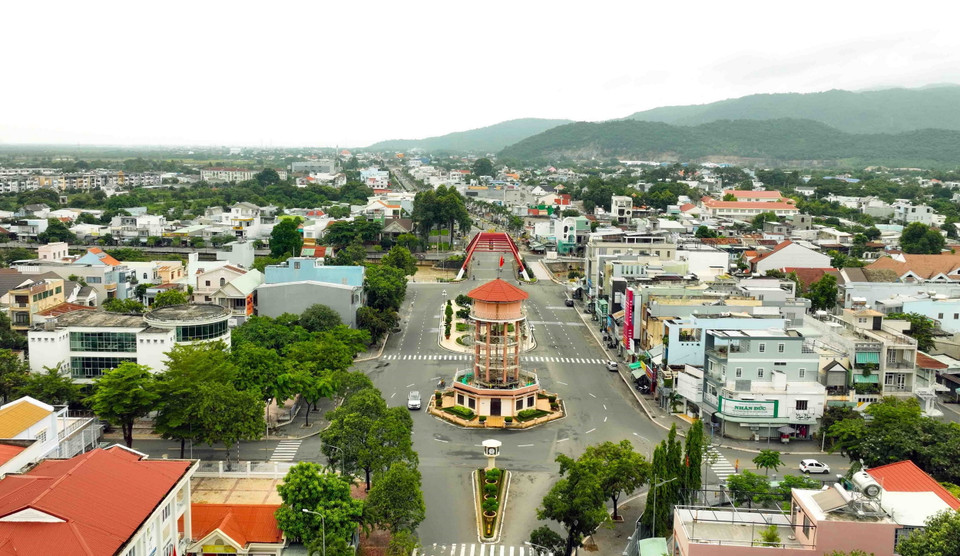 Di tích lịch sử nhà tròn tại điểm giao. giữa đường 27/4 với đường Cách mạng tháng Tám, thành phố Bà Rịa, tỉnh Bà Rịa-Vũng Tàu. (Ảnh: Vũ Sinh/TTXVN)