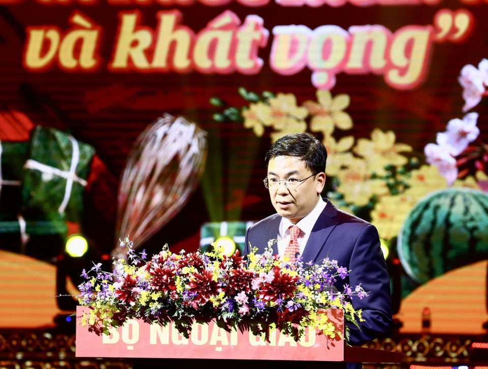 Thứ trưởng Bộ Ngoại giao Phạm Quang Hiệu, Chủ nhiệm Ủy ban Nhà nước về người Việt Nam ở nước ngoài phát biểu. (Ảnh: Lâm Khánh/TTXVN)