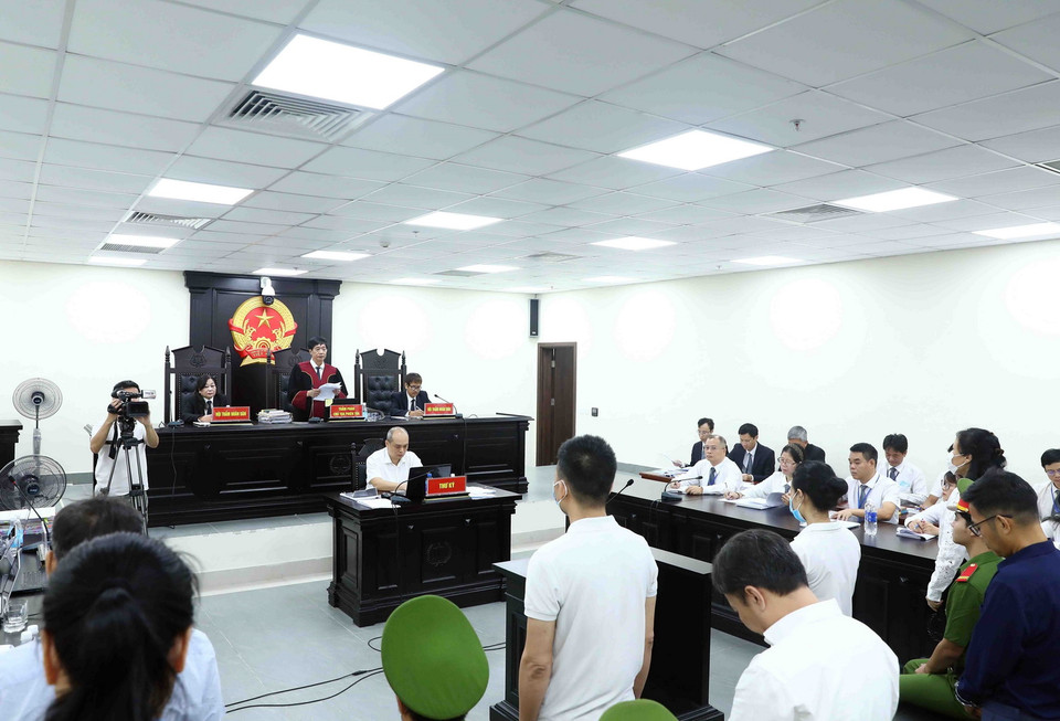 Quang cảnh phiên tòa. (Ảnh: Phạm Kiên/TTXVN)