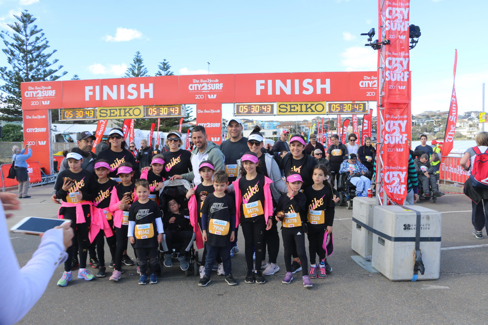 Giải đua do báo Sun-Herald khởi xướng từ năm 1971 được tổ chức hàng năm có quãng đường đua dài 14km từ Công viên Hyde Park ở trung tâm Sydney, qua nhiều con đường nổi tiếng của thành phố tới bãi biển Bondi xinh đẹp. (Ảnh: Nguyễn Minh/Vietnam+)