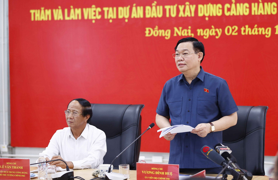 Chủ tịch Quốc hội Vương Đình Huệ phát biểu. (Ảnh: Doãn Tấn/TTXVN)