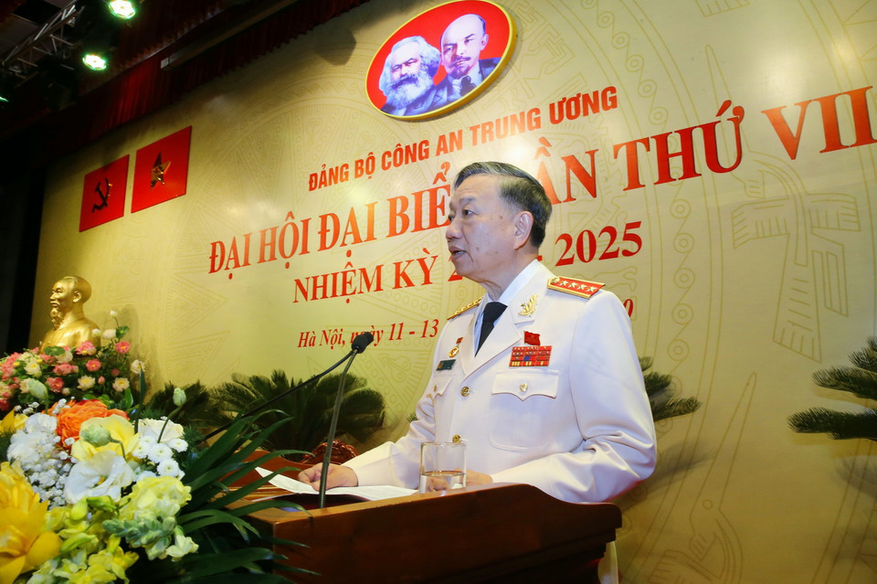  Đại tướng Tô Lâm, Ủy viên Bộ Chính trị, Bí thư Đảng ủy Công an Trung ương, Bộ trưởng Bộ Công an phát biểu. (Ảnh: Doãn Tấn/TTXVN)