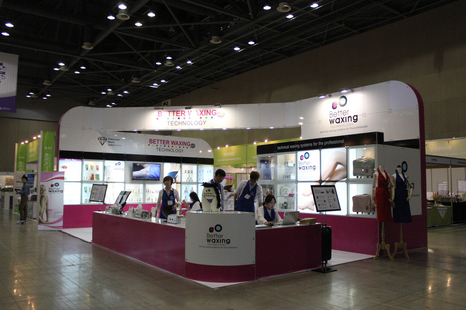 Một gian hàng tại K-Beauty 2015. (Nguồn: Aving News)