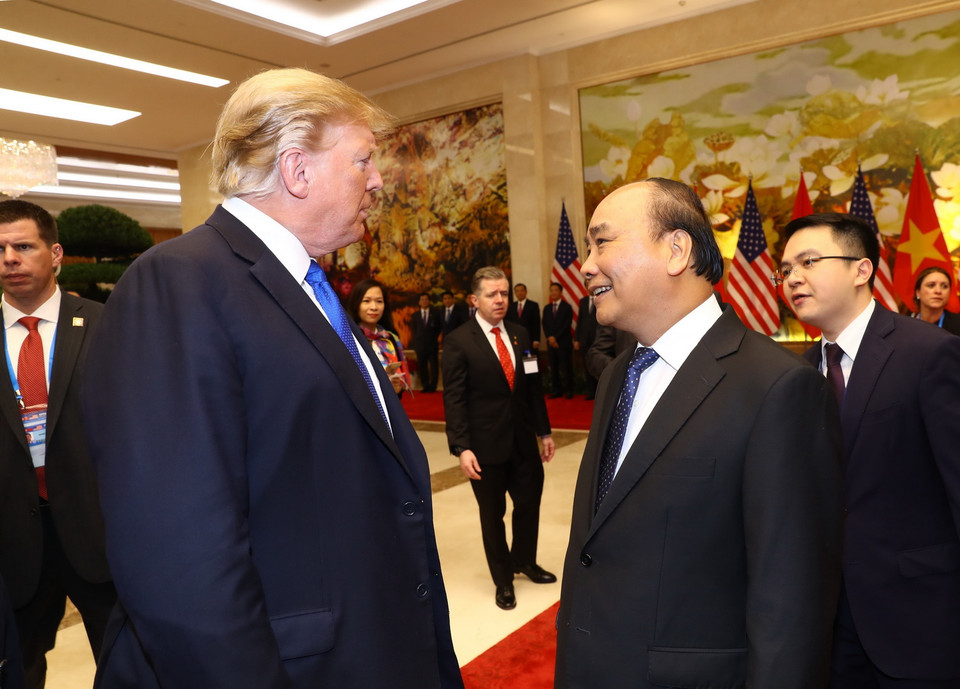 Thủ tướng Nguyễn Xuân Phúc hội kiến Tổng thống Hoa Kỳ Donald Trump. (Ảnh: Thống Nhất/TTXVN)