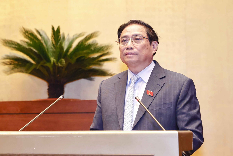 Chiều 5/11, tiếp tục Phiên chất vấn và trả lời chất vấn tại Kỳ họp thứ tư, Quốc hội khóa XV, Thủ tướng Phạm Minh Chính phát biểu làm rõ các vấn đề liên quan và trả lời chất vấn của đại biểu Quốc hội. (Ảnh: Doãn Tấn/TTXVN)