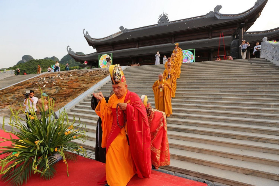 Các nghi thức trong Lễ cầu nguyện Quốc thái dân an. (Ảnh: Thành Đạt/TTXVN)