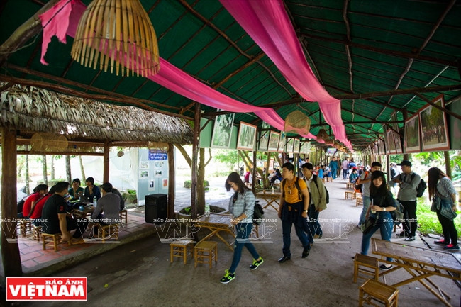 Khu nhà hàng phục vụ ẩm thực miền Tây tại khu di tích Xẻo Quít. (Nguồn: Báo Ảnh Việt Nam/Vietnam+)
