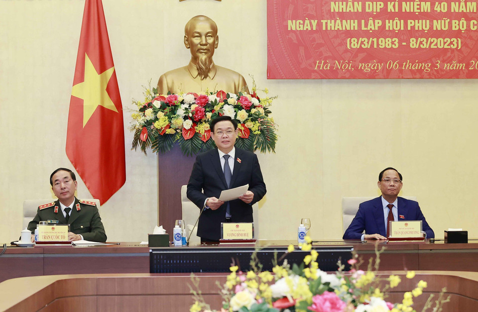 Chủ tịch Quốc hội Vương Đình Huệ phát biểu. (Ảnh: Doãn Tấn/TTXVN)