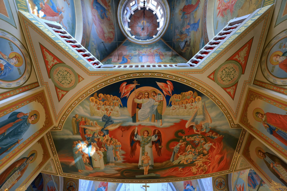 Nhà thờ Thánh Mikhail có bộ sưu tập tranh tôn giáo độc đáo bậc nhất trong số các nhà thờ Chính thống giáo ở Nga. (Ảnh: Trần Hiếu/TTXVN)