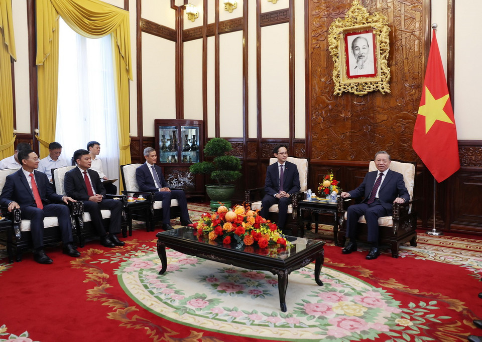 Tổng Bí thư, Chủ tịch nước Tô Lâm phát biểu giao nhiệm vụ cho các Đại sứ đặc mệnh toàn quyền, Trưởng đại diện Việt Nam ở nước ngoài. (Ảnh: Lâm Khánh/TTXVN)